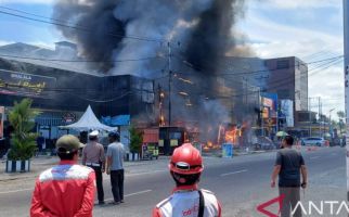 Kebakaran di Timika, Polisi Belum Pastikan Penyebabnya - JPNN.com