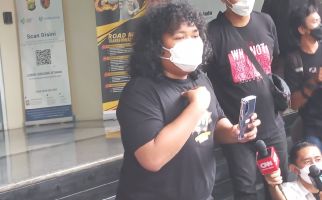 Beli Konten Pornografi Dea OnlyFans, Marshel Widianto: Tidak Semua Niat Baik Diterima - JPNN.com