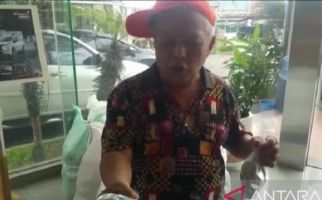 Endang Junaedi Beli Pajero Pakai Uang Koin Rp 500, Dibawa Pakai Karung - JPNN.com