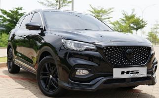 MG Motor Memperkenalkan MG HS Dark Midnight Edition, Berapa Harganya? - JPNN.com