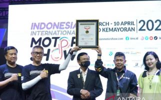 Bank Danamon dan Adira Finance Cetak Rekor MURI - JPNN.com