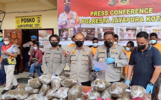 5 Warga Papua Nugini Bawa 21,9 Kg Ganja, Langsung Diciduk Polisi di Jayapura  - JPNN.com