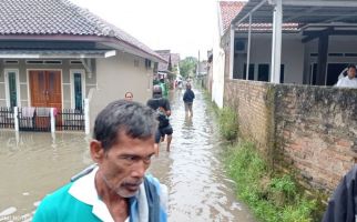 Banjir Landa 2 Kecamatan Ini, Puluhan Rumah Terendam, 1 Orang Hanyut, Mohon Doanya - JPNN.com