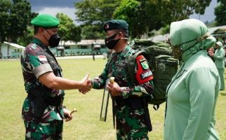Mayjen Teguh Sambut Prajurit TNI yang Kembali dari Medan Tugas, Begini Pesannya  - JPNN.com