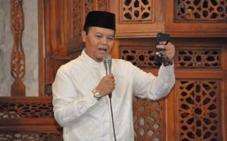 HNW Ajak Masyarakat Konsisten Jalankan Konstitusi, Tolak Wacana Presiden 3 Periode - JPNN.com