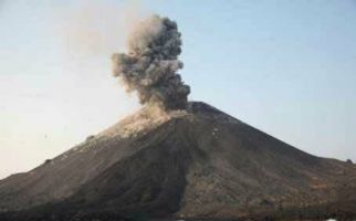 Gunung Anak Krakatau Berstatus Siaga, BMKG: Waspada Potensi Tsunami di Malam Hari - JPNN.com