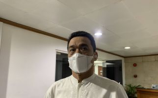 Gubernur Anies Dituduh Bagikan Kaus Anies Presiden Indonesia, Ariza Membantah - JPNN.com