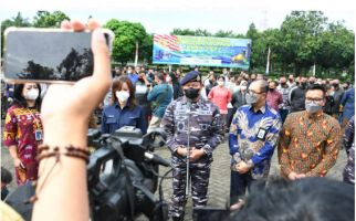 Kapal Perang TNI AL Mendukung Angkutan Mudik Lebaran 2022 - JPNN.com