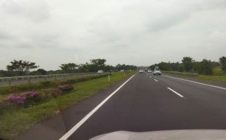 Imbas One Way Mulai Tol Cikampek, 2 Jam Sampai Cirebon - JPNN.com