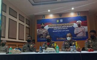 Siap-siap Arus Balik, 10 Ribu Kendaraan Per Jam Melintasi Tol Menuju Jakarta - JPNN.com