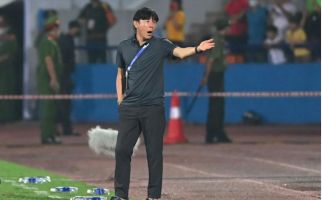 Shin Tae Yong: Skuad Garuda Muda Kecewa Kepada Panitia SEA Games 2021 - JPNN.com