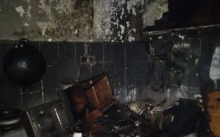 Kebakaran Rumah di Bekasi, Warga Harap Simak Penyebabnya - JPNN.com