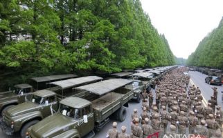 Lihat! Tentara Korut Bersiap Menghadapi Wabah Covid-19, Kayak Mau Perang - JPNN.com