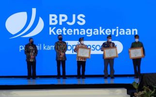 Sukses Percepat Layanan Lewat Digitalisasi, BPJamsostek Raih Penghargaan ANRI - JPNN.com