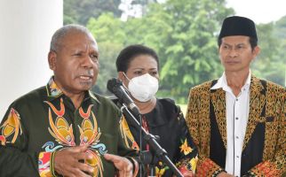 Bupati Jayapura: Bapak Presiden Jokowi Kami Minta untuk Hadir - JPNN.com