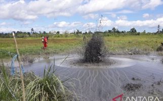 Ada Semburan Air Mengandung Gas Mudah Terbakar di Maluku, Lihat - JPNN.com
