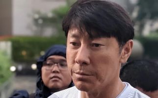 Shin Tae Yong Ungkap Penyebab Timnas Batal Berlatih di Stadion Madya, Ternyata - JPNN.com