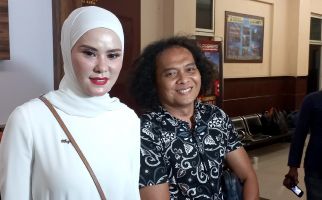 Merasa Ditipu, Angel Lelga Mendatangi Polres Metro Jakarta Selatan - JPNN.com
