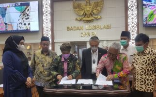 Wanita Wajib Tahu, Cuti Melahirkan Jadi 6 Bulan, Gaji Dibayar Penuh dengan Ketentuan - JPNN.com