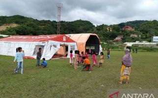 Pengungsi Korban Gempa di Mamuju Trauma Pulang ke Rumah - JPNN.com