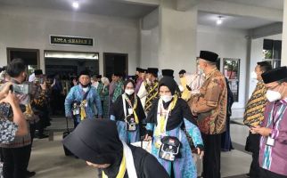 2 Jemaah Calon Haji Asal Kalbar Dirawat di RSBP, Belum Ada Kepastikan Bisa Berangkat atau Tidak  - JPNN.com