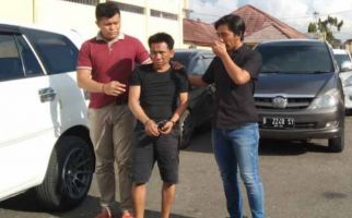 Pujianto Ditusuk Gelandangan, Pegawai Dinsos Muba Berhamburan, Banjir Darah - JPNN.com