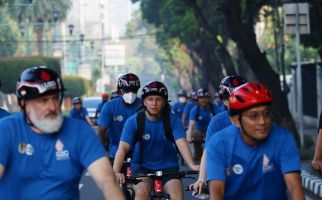 KLHK Ajak Delegasi G20 EDM-CSWG Nikmati Jakarta dengan Bersepeda Santai di Car Free Day - JPNN.com