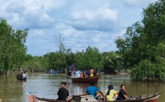 Mengerikan, Sulaiman Diterkam dan Diseret Buaya ke Tengah Sungai, 3 Jam Baru Ditemukan - JPNN.com