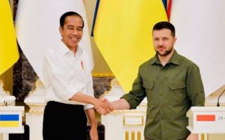 Jokowi Tawarkan Diri Menyampaikan Pesan Zelenskyy kepada Putin - JPNN.com
