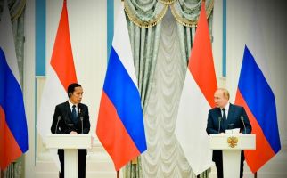 Akui Perdamaian Rusia-Ukraina saat Ini Masih Sulit, Jokowi Serahkan Dirinya Jadi Jembatan - JPNN.com