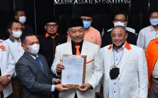 Ajukan Uji Materi PT 20 Persen, PKS Minta Turun Sebegini - JPNN.com