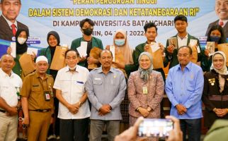 Nono Sampono DPD: Generasi Muda Harus Memahami Sejarah NKRI - JPNN.com