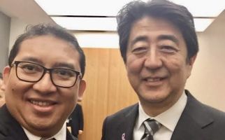 Shinzo Abe Ditembak di Jepang, Fadli Zon Unggah 2 Foto di Twitter - JPNN.com