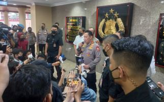 Kapolri Bentuk Tim Khusus Usut Insiden Baku Tembak di Rumah Irjen Ferdy Sambo  - JPNN.com