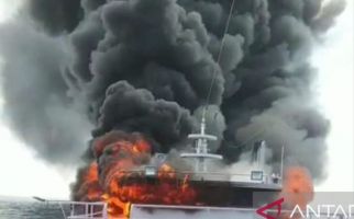 KM Lautan Papua Indah Terbakar di Probolinggo, Begini Kondisi 25 ABK - JPNN.com