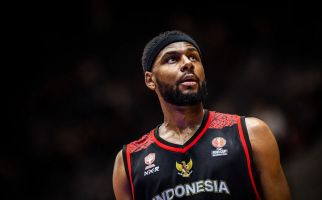 Chicago Bulls vs Milwaukee Bucks: Panggung Pebasket Indonesia Marques Bolden - JPNN.com