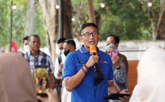 Sandiaga Uno Beri Pelatihan Inovasi Baru Kepada UMKM Gorontalo - JPNN.com