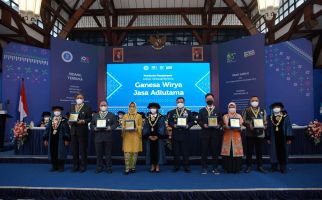 Yayasan Beasiswa Daewoong Dapat Penghargaan dari ITB - JPNN.com