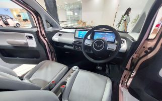 Menilik Interior Wuling Air EV, Ada Layar Mengambang - JPNN.com