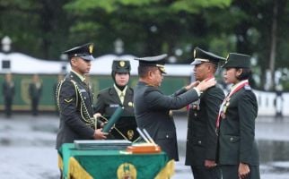 Jenderal Dudung: Saya Yakin Kalian Dapat Diandalkan TNI AD - JPNN.com