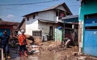 Banjir Bandang Terjang Puluhan Rumah Warga di Madiun - JPNN.com