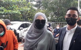 Putri Delina Dituding Penyebab Sule Digugat Cerai, Nathalie Holscher Bilang Begini - JPNN.com