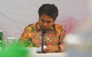 Soal Penembakan di Rumah Ferdy Sambo, Teddy: Pembantu Presiden Ikutan Latah Jadi Hakim - JPNN.com