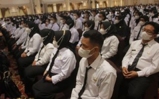 SPMT 565 Guru PPPK Diubah, Gaji 2 Bulan Diputihkan, Aneh! - JPNN.com