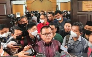 Denny Indrayana Tuding KPK Menyabotase Praperadilan Mardani Maming - JPNN.com