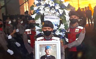 Pemakaman Brigadir J Secara Kedinasan, Saiful Sebut Frasa Kebakaran Jenggot - JPNN.com