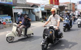 Begini Pengakuan Ganjar Pranowo Seusai Geber Vespa Klasik, Ada Kata Berat - JPNN.com