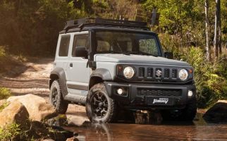 Suzuki Jimny Edisi Khusus Bawa Banyak Peningkatan, Hanya 100 Unit di Dunia - JPNN.com