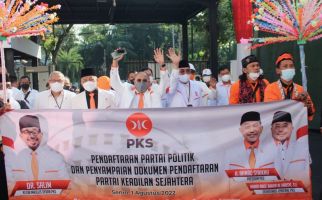 PKS Resmi Mendaftar Peserta Pemilu, Habib Aboe: Tahapan Harus Dilakukan Jujur, Adil, dan Bermartabat - JPNN.com