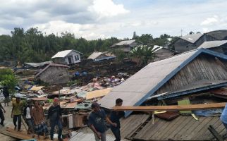 Tanah Longsor di Kecamatan Enok, Ratusan Warga Mengungsi - JPNN.com